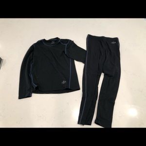 Hot Chillys Youth Small base layer bundle